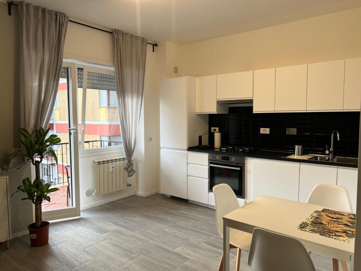 Tiburtina Flam Guest House Roma Exterior foto
